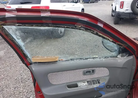 1998 Nissan Sentra Gxe/Xe z USA, uszkodzony, nr VIN 3N1AB41D3WL055368